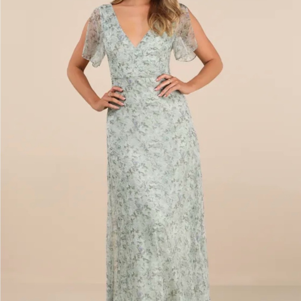 Lulu Sage Green Floral Maxi Dress